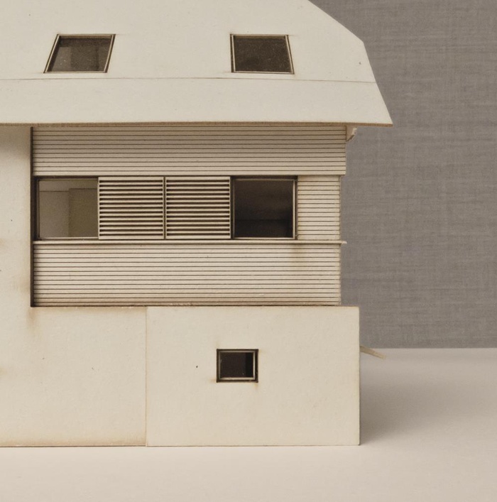 Wohnhaus mit Bibliothek; 980,00 m³ gesamt zur Verfügung stehendes Volumen; 381,30 m³ beanspruchtes beheiztes Volumen; 38,9 % daraus abgeleitete Nutzungsintensität