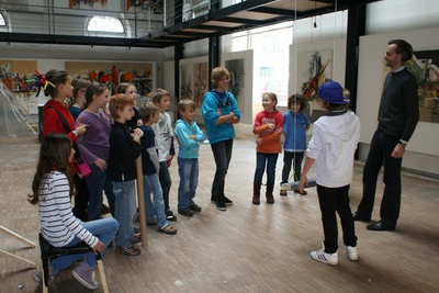 ÖFFENTLICH-PRIVAT-RAUM SCHAFFEN